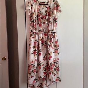 Chic soul. Worn once. White and floral dress